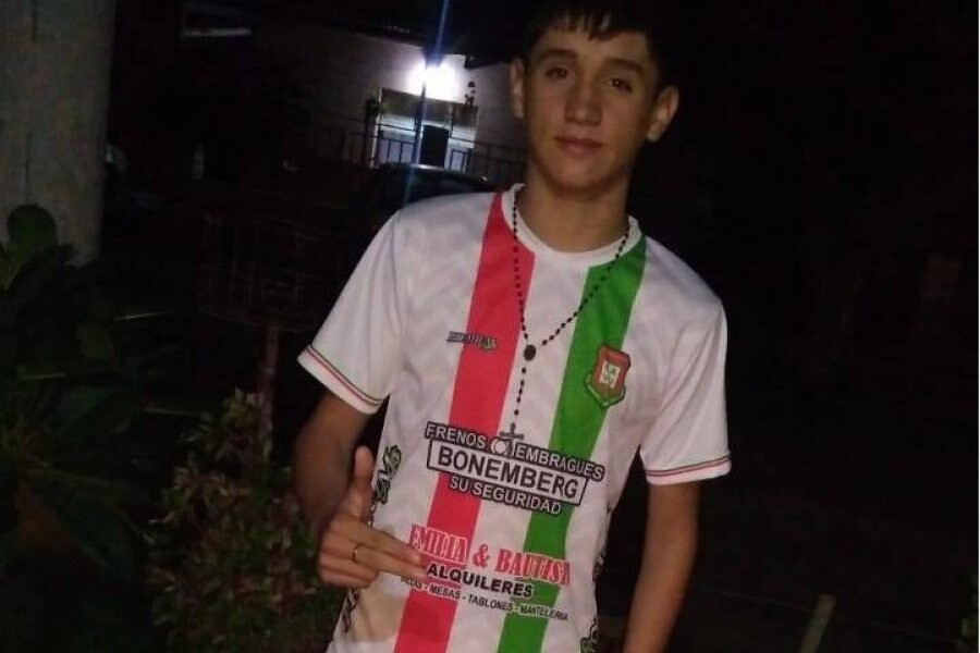 l_1767868178.jpg CONMOCIÓN Y DESPEDIDA EN AÑATUYA: MULTITUDINARIO ADIÓS AL JOVEN ENZO BUSTAMANTE ARGAÑARAZ