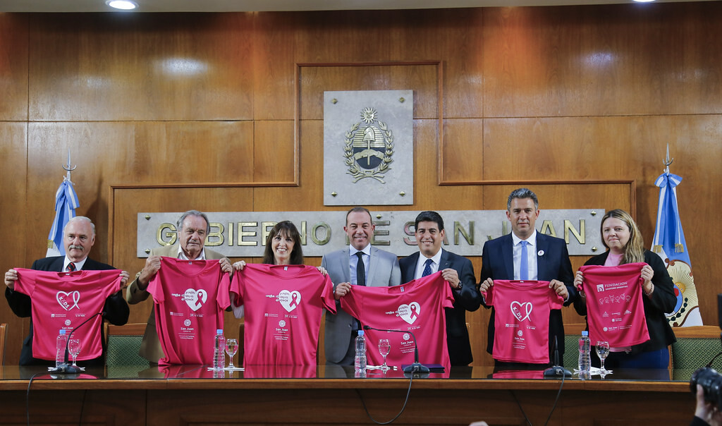 Se lanzó oficialmente la maratón «Juntas contra el Cáncer de Mama» en la Ciudad de San Juan