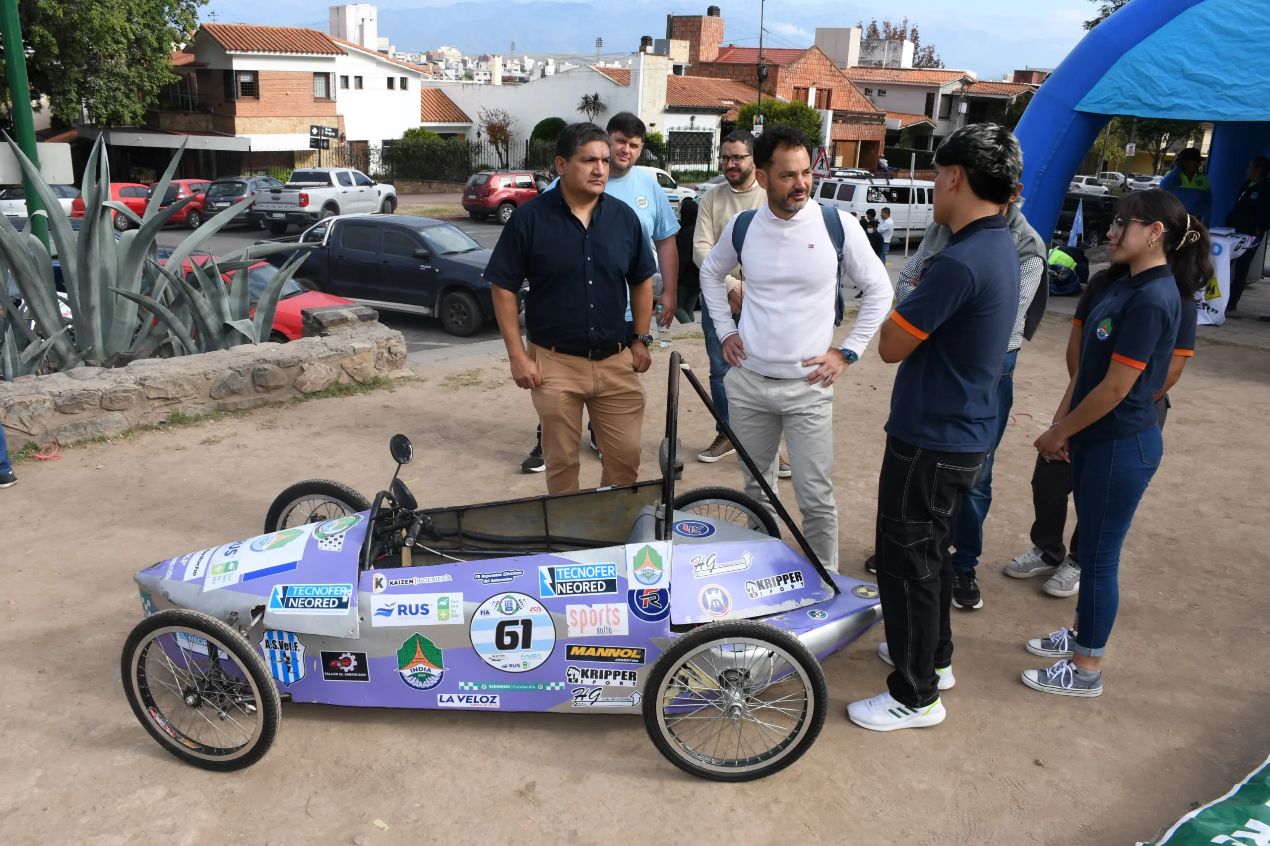 lanzamiento-eco-race-autos-electricos-2-scaled.webp Se presentó la competencia de autos eléctricos ECO RACE 2025