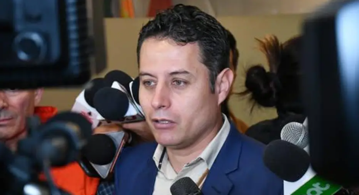 lara.vpdte_.hoy_.png lara.vpdte_.hoy_.png