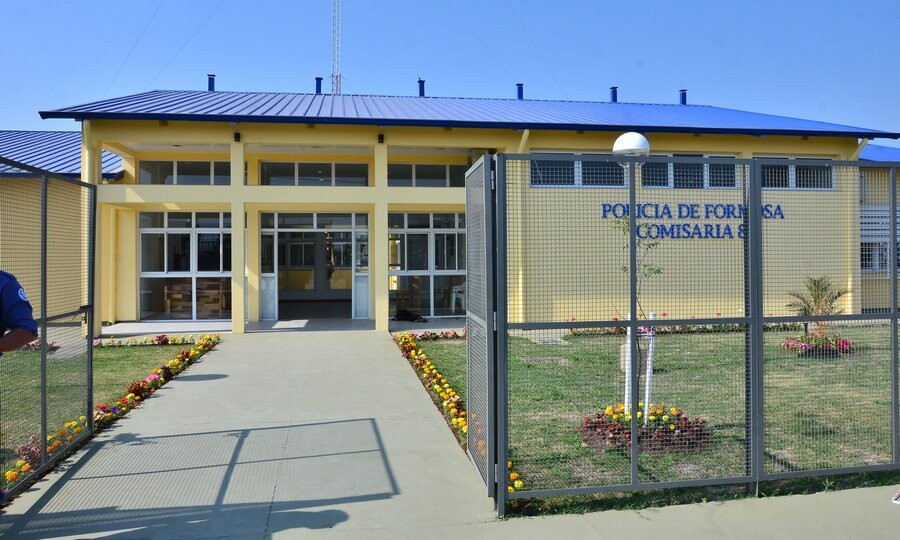 Detuvieron a tres inadaptados, uno de ellos con pedido de captura