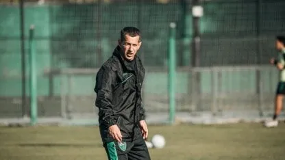 leandro-romagnoli-dt-de-san-martin-sj_416x234.webp San Martín (SJ) vs. Deportivo Riestra: hora, formaciones y cómo ver el partido del Torneo Clausura