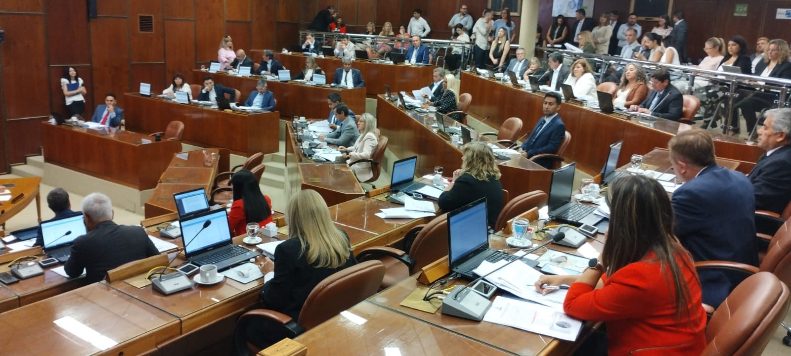 legislatura-3.jpg legislatura-3.jpg