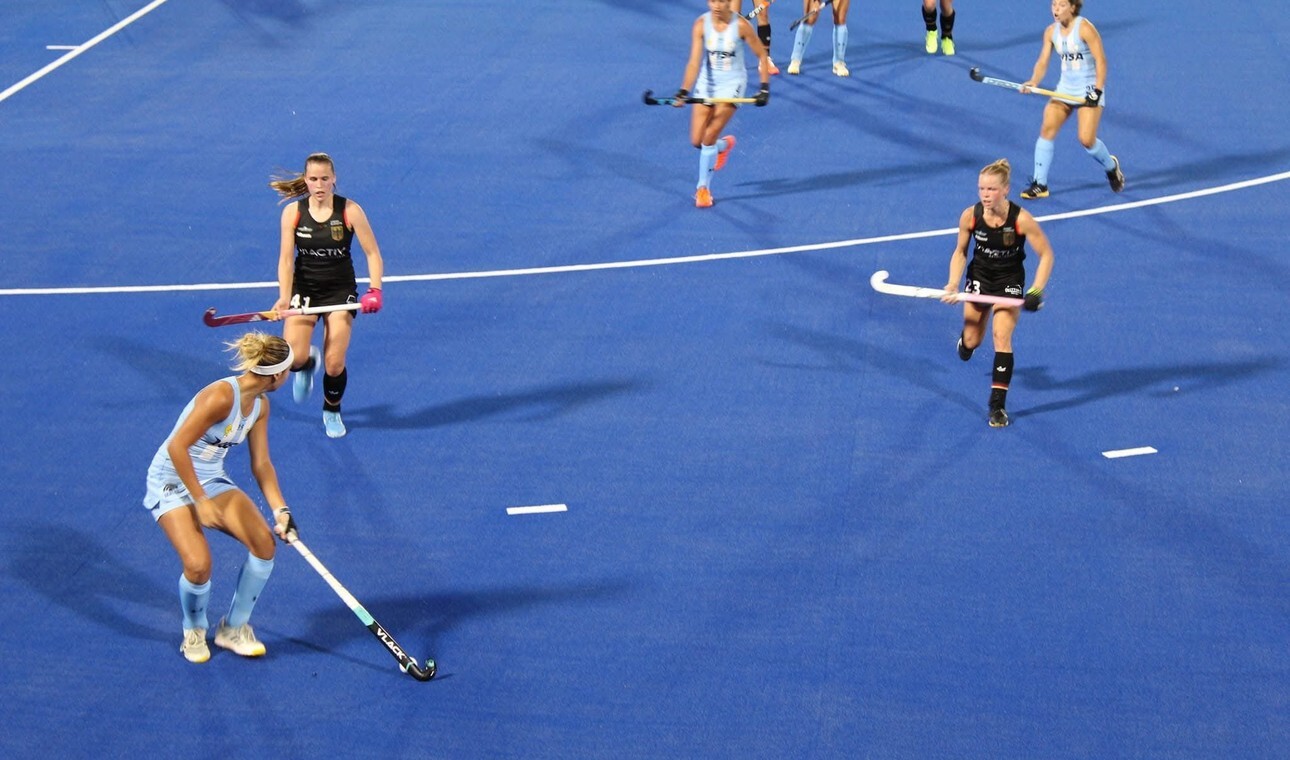 Con suerte dispar, Leonas y Leones iniciaron la Pro League 24/25