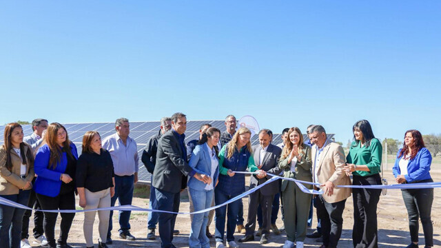 lllll.jpg La Provincia inaugura en Ulapes un nuevo Parque Solar Fotovoltaico y apuesta a la energía limpia para toda la comunidad