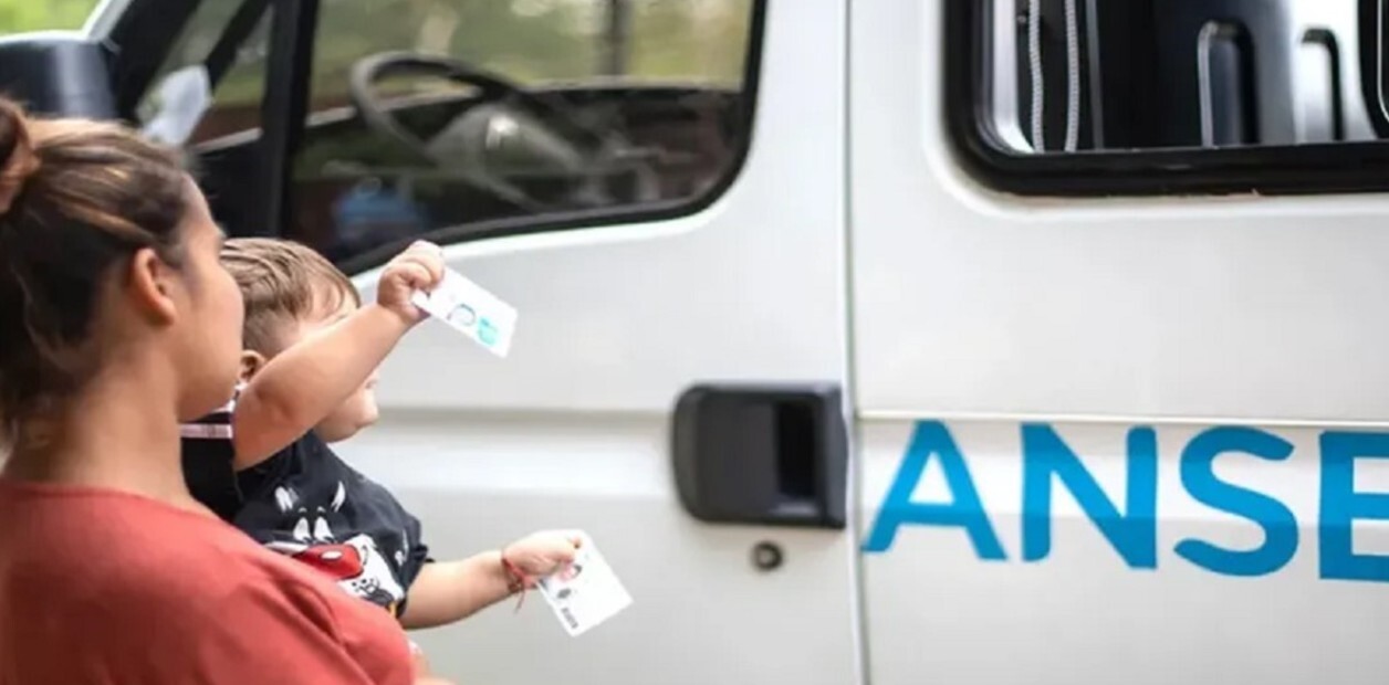 Anses oficializó los nuevos montos y topes de la AUH y asignaciones familiares para julio