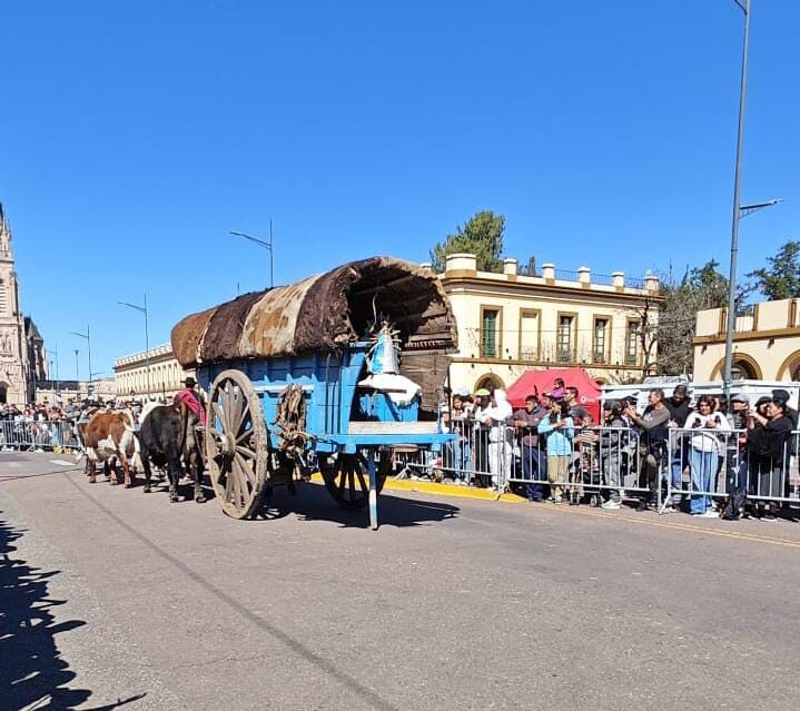 lujan1.jpg Gral Rodriguez se prepara para el paso de la peregrinación anual del 8 de diciembre
