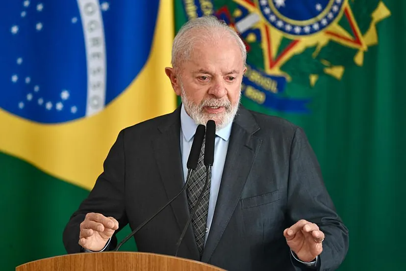 Brasil solicita a Estados Unidos postergar aranceles del 25% al acero y aluminio