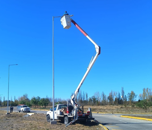 SAN RAFAEL | EL MUNICIPIO INSTALÓ MÁS DE 60 LUMINARIAS LED EN VILLA 25 DE MAYO