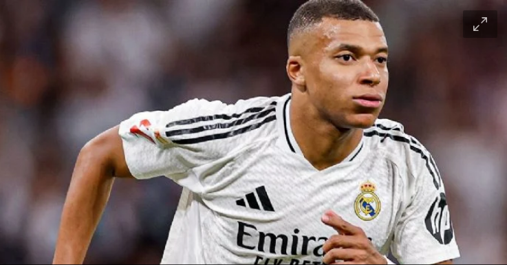 Mbappé niega acusación de violación y dice que es una «fake news»