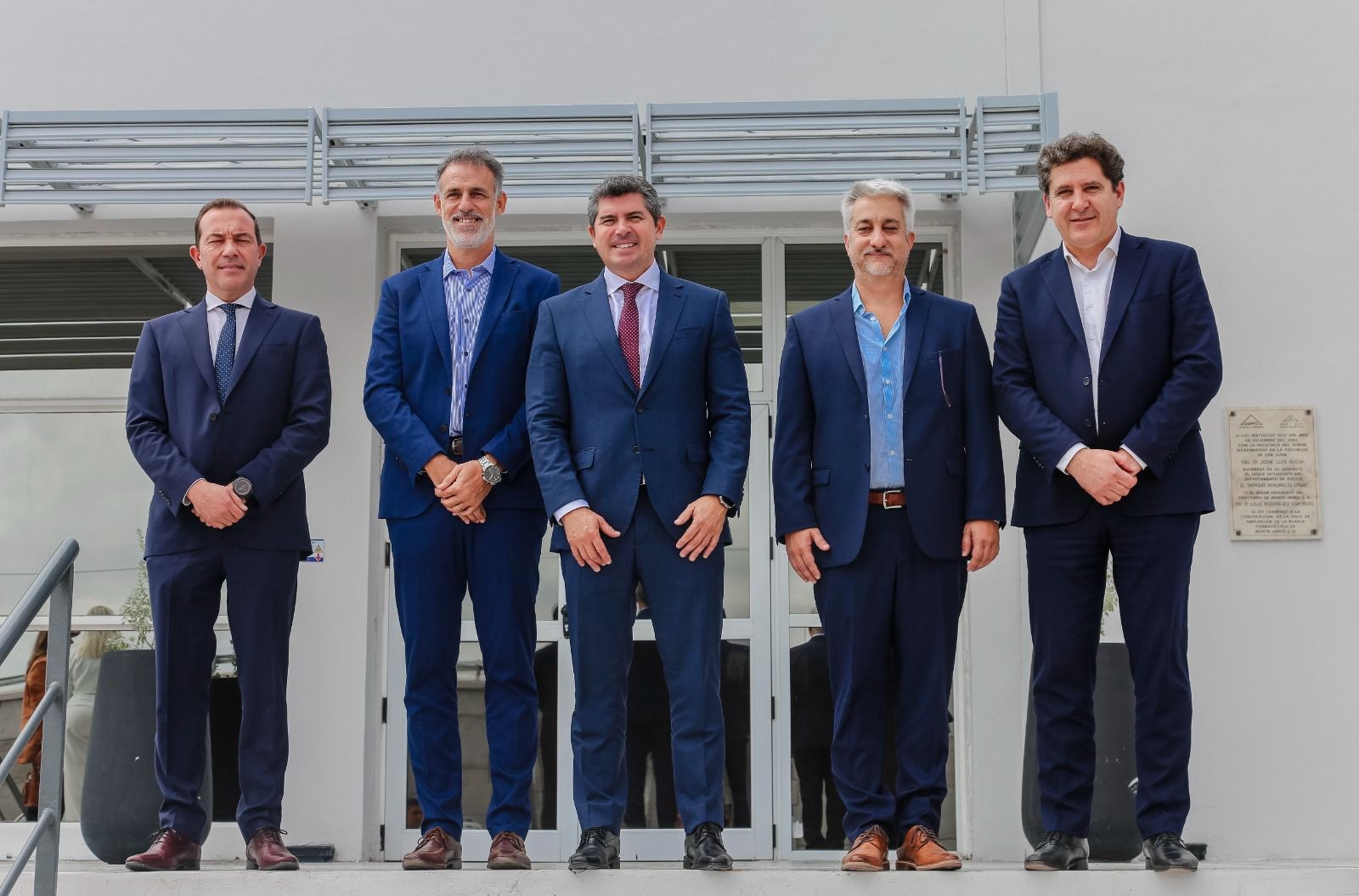 El Gobernador Orrego anunció en la planta industrial Monteverde-Raffo, la incorporación de 150 nuevos empleados