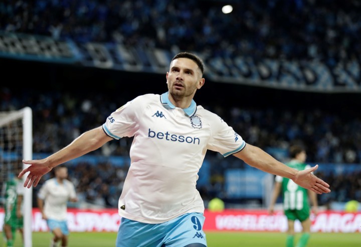 martinezmaravillagolbanfield.jpg martinezmaravillagolbanfield.jpg