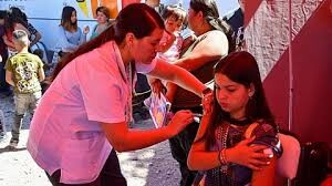 El Ministerio de Salud informa que  se amplía la estrategia de vacunación QDEnga incorporando un nuevo grupo de vacunación contra el dengue en la provincia