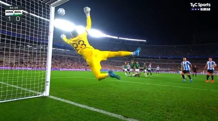 messi-tiro-libre-bolivia.JPG