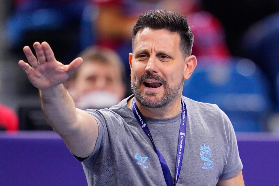 «Dirigentes operaron para sacarme»: Guillemo Milano, ex DT de Gladiadores