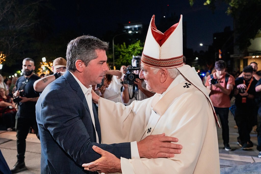 El gobernador de San Juan,Marcelo Orrego participó en la misa de Acción de Gracias por la Navidad