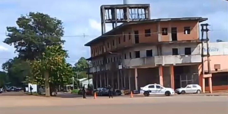 mnes.jpg Un hombre de 63 años mató de una puñalada a un automovilista por discusión de tránsito en Misiones