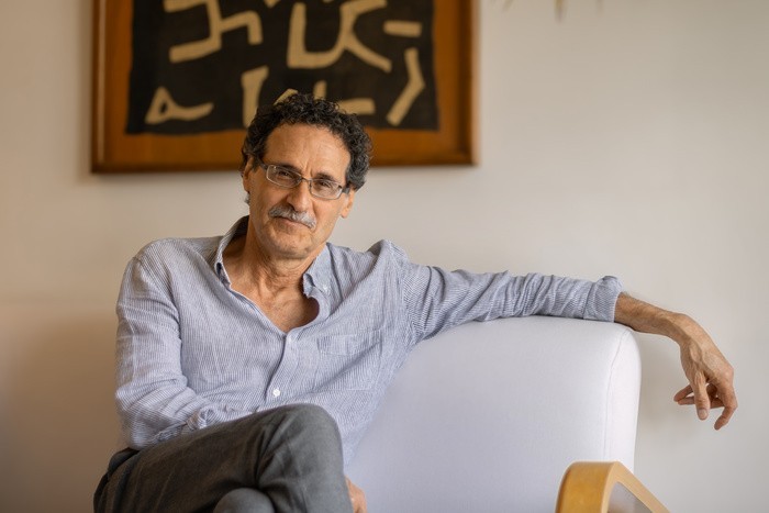 El escritor mexicano Fabio Morábito presentó sus dos recientes publicaciones