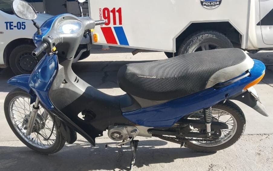 La Policía recuperó una moto robada en el año 2023