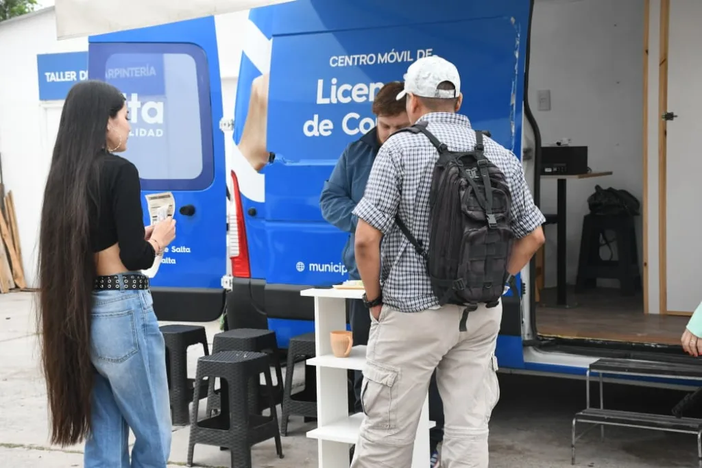 El Móvil de Licencias atenderá en el SUM de San Benito