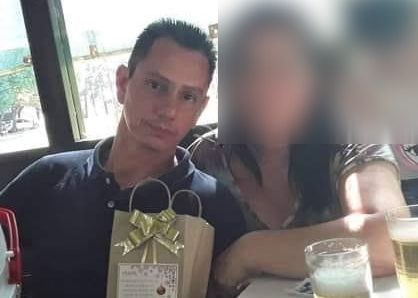 muga-y-su-esposa-e1754580753356.jpeg SANTA FE: Intentó suicidarse en su celda César Muga, el policía acusado de intentar matar a su esposa