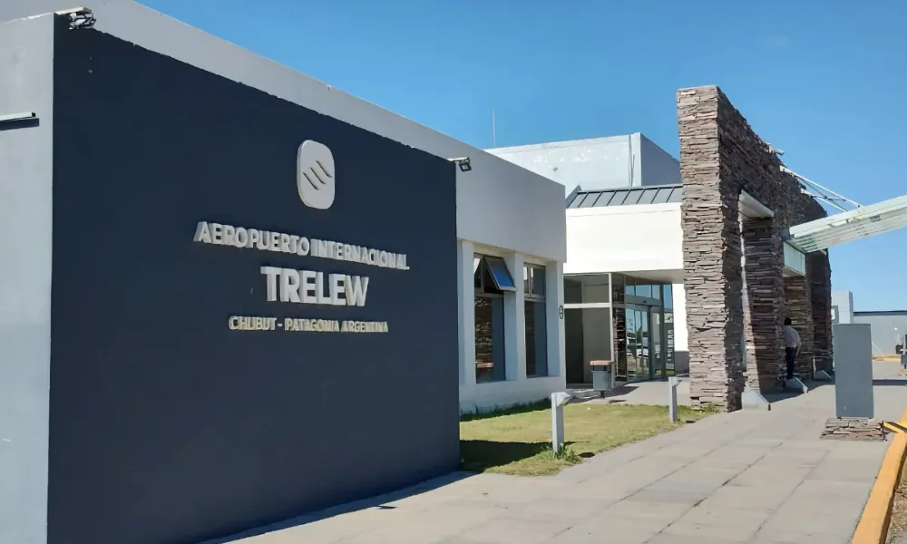 Merino solicitó ante la ORSNA el cambio de categoría del Aeropuerto Zar