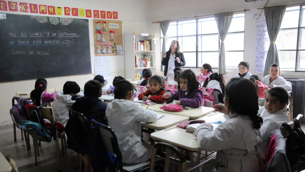 La Provincia de Buenos Aires ofreció a sus docentes una suba en dos tramos