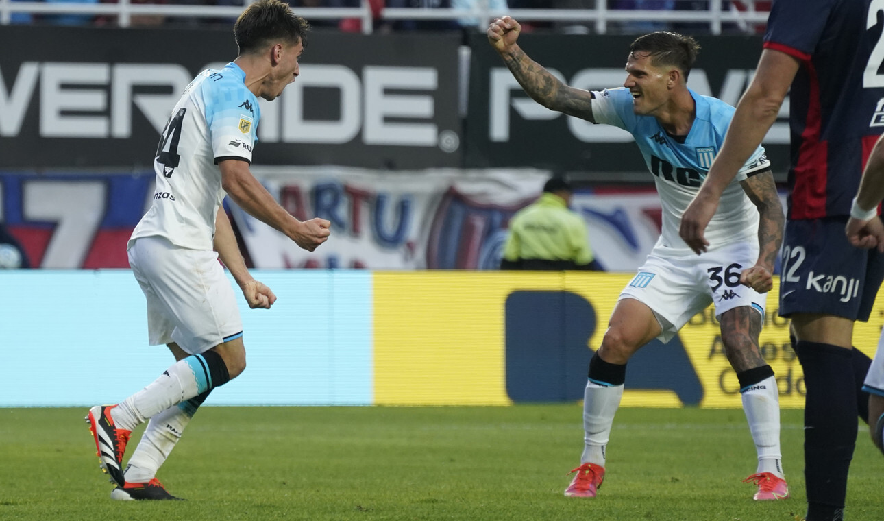Racing lo dio vuelta con dos goles de Mura y se puso a tiro en la LPF