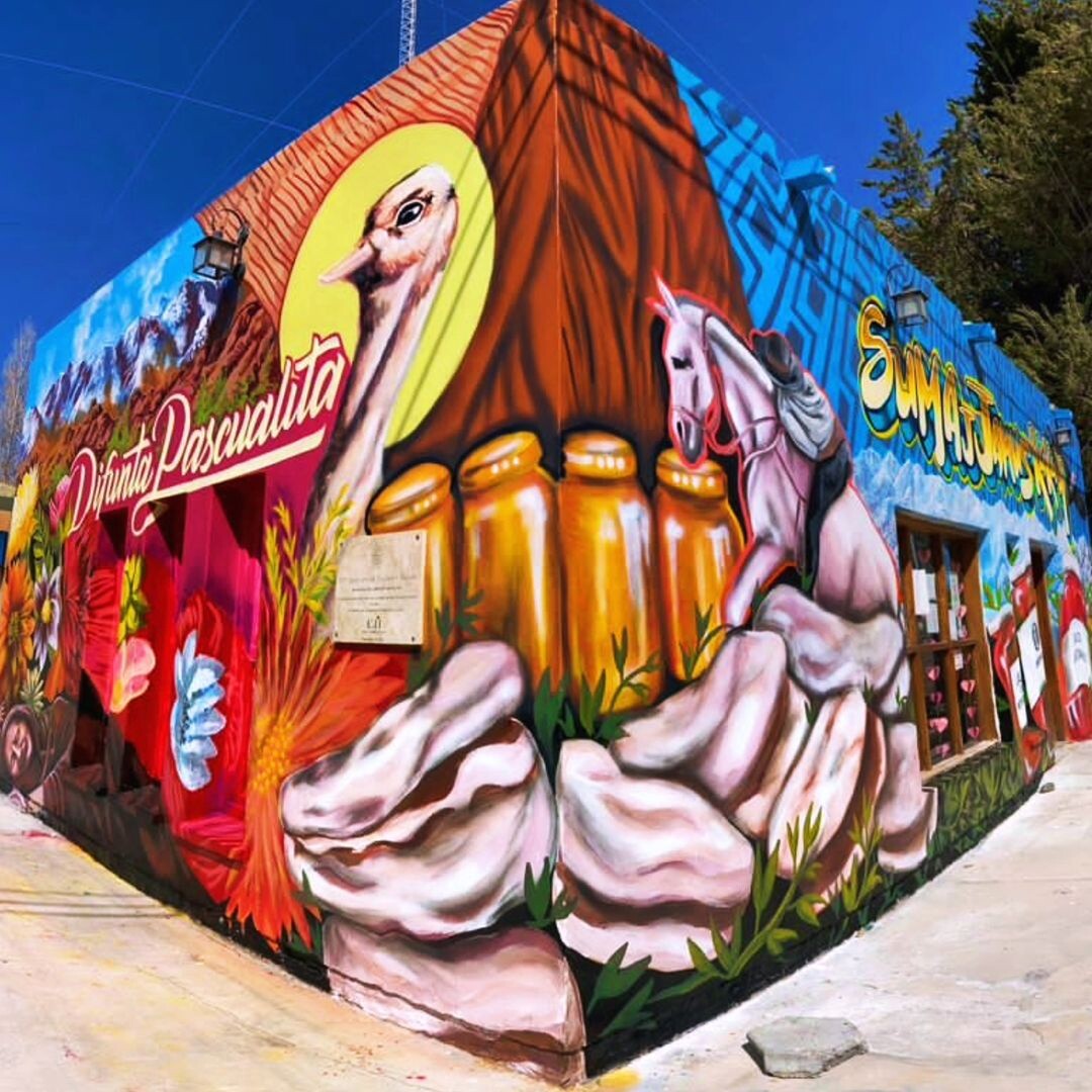 mural dos iglesia.jpg