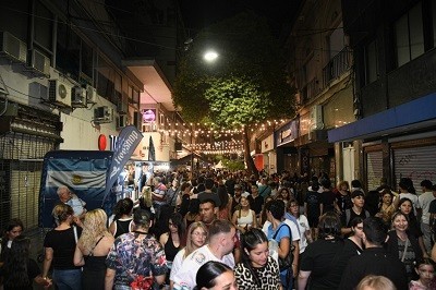noche peatonal 01.jpg