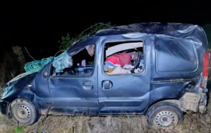 Matrimonio de San Jose protagonizó violento despiste y vuelco.