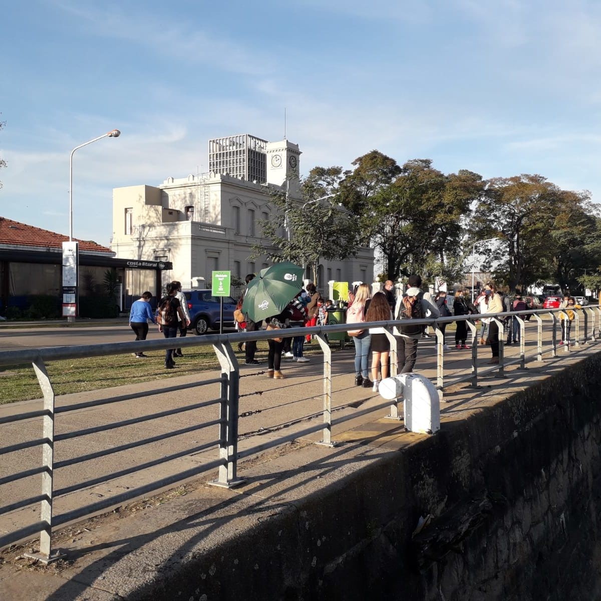 La línea 9 de colectivos ingresará al Puerto a partir del lunes