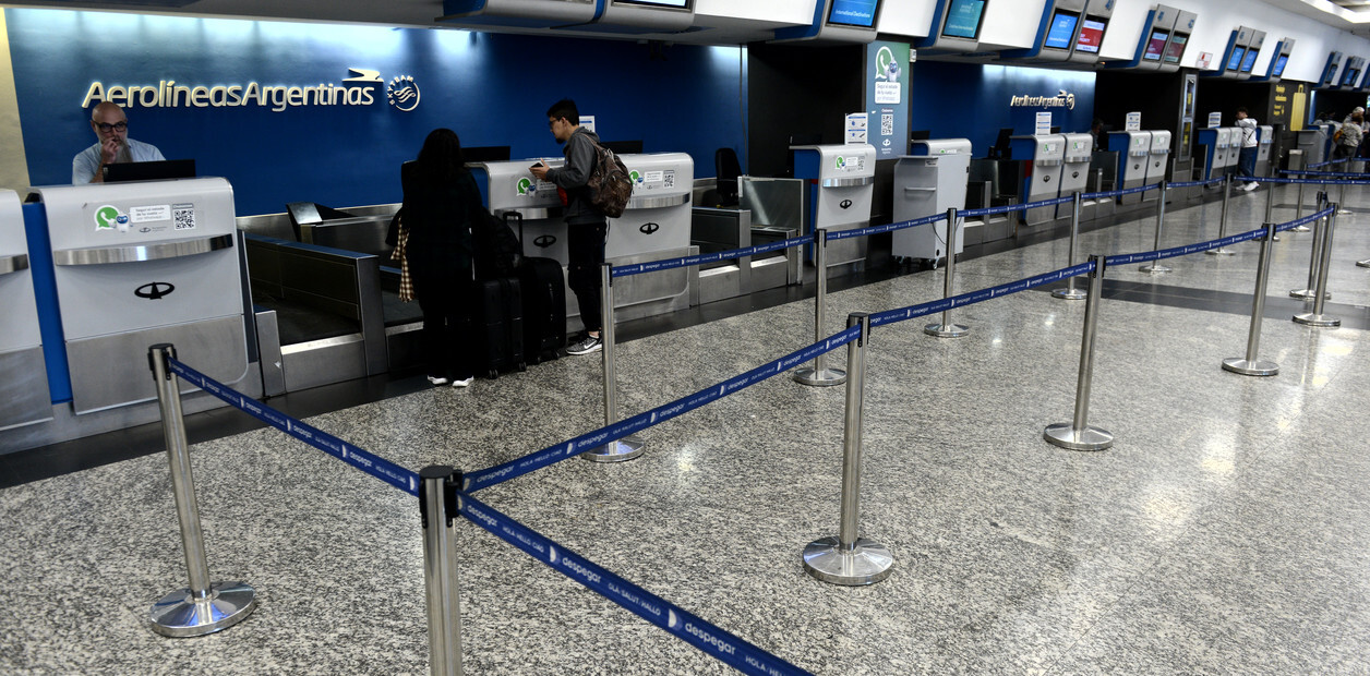 SE LEVANTA EL PARO EN AEROPUERTOS