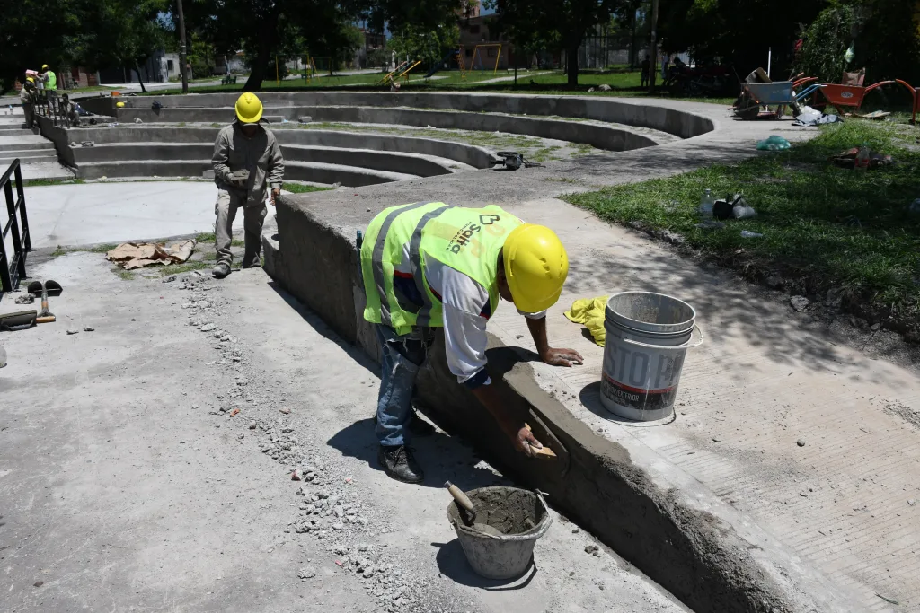 obras-anfiteatro-alto-la-vina-9-1024x683.webp
