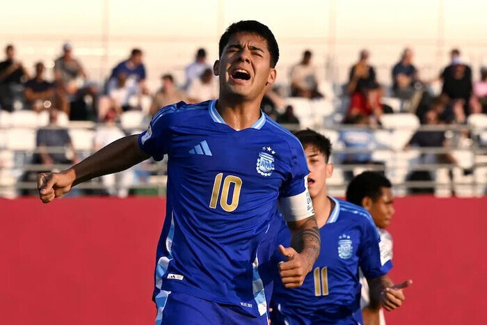 ojedaurielargentinasub17.jpg Argentina goleó 7-0 a Fiji en el Mundial U17 de Qatar