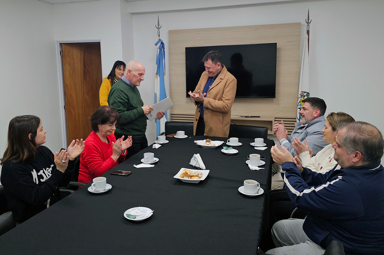 Raimundo distinguió a la familia Cavallo por los 50 años de trayectoria