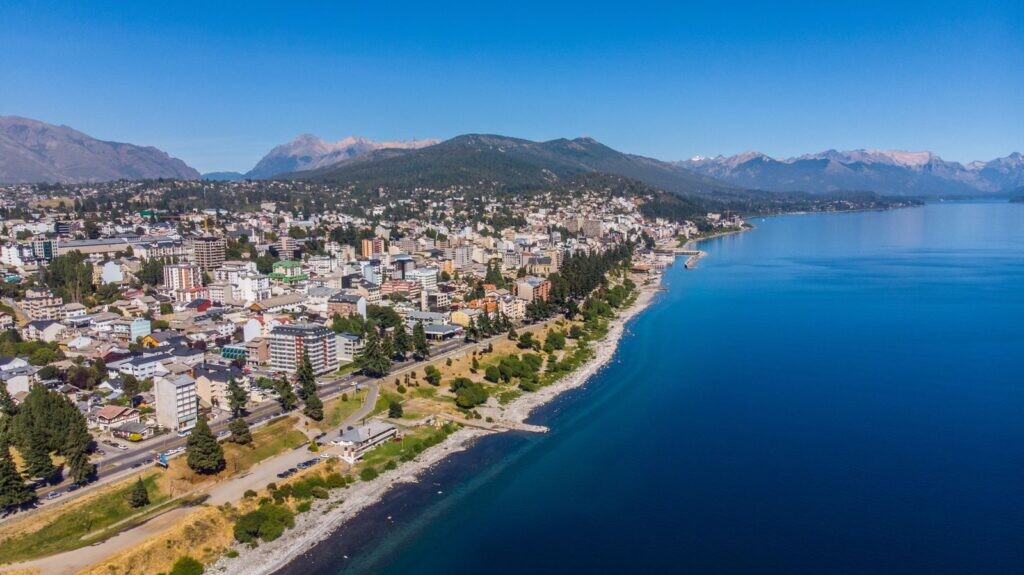 paisaje-bariloche-aerea-4-1024x5757166a88c3a4d28f0