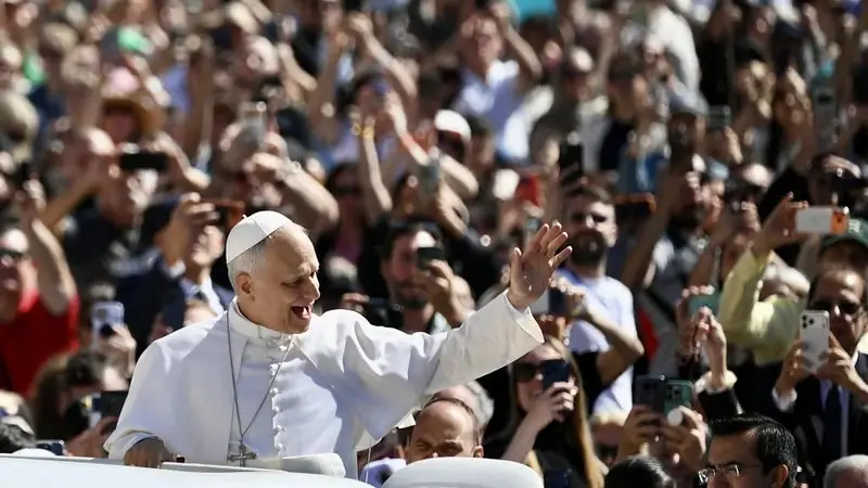 papa.webp El lunes 9 de Noviembre será feriado nacional en Argentina por la visita de León XIV