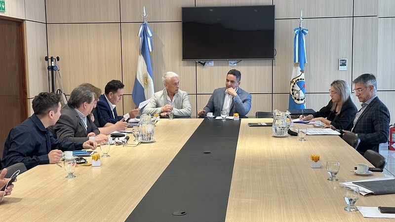 Diputados analizaron diferentes proyectos presentados en la reunion de las comisiones de Obras y Servicios Públicos; Hacienda y Presupuesto; y Legislación y Asuntos Constitucionales