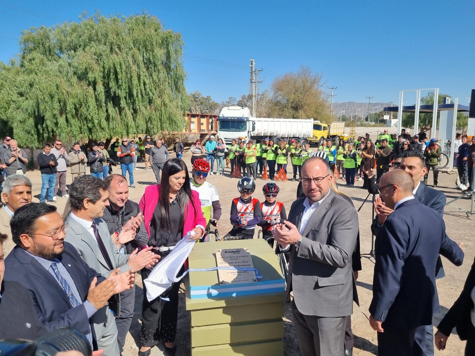 Rivadavia dio el inicio oficial a las obras del «Parador del Ciclismo»el cual tendrá una inversión cercana a los 200 millones de pesos.