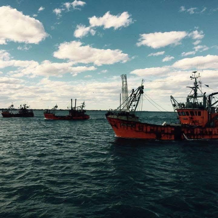 Chubut acordó trabajar en conjunto con empresa de renombre para monitorear la flota pesquera provincial
