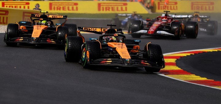 Piastri-Norris, contundente 1-2 de McLaren en Spa. Colapinto, 19º