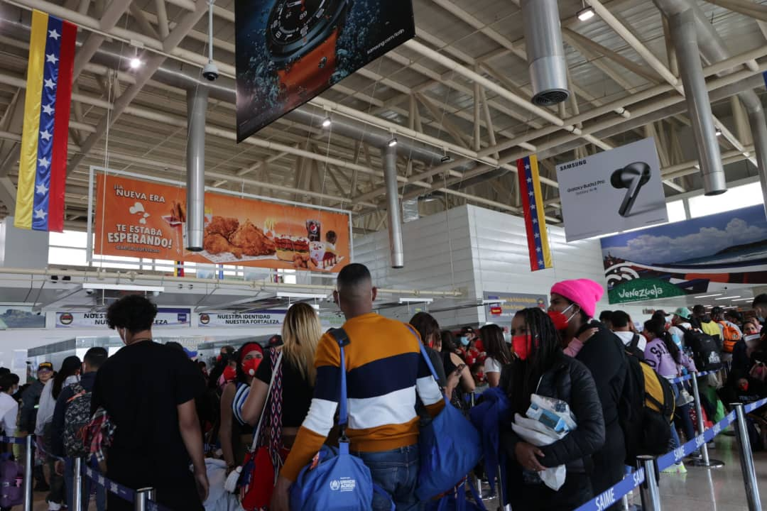 315 migrantes venezolanos regresan a Caracas desde México mediante el Plan Vuelta a la Patria