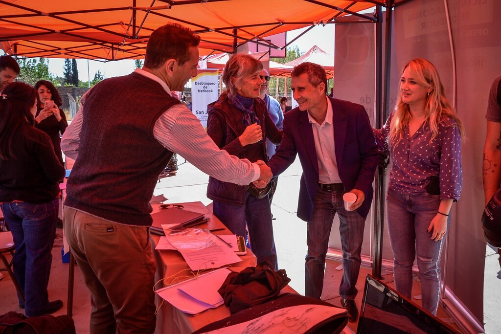 El ministro de Familia y Desarrollo Humano,Carlos Platero, dijo presente en el operativo del jueves 10 de octubre en Barreal y destaco que “Hemos tenido una gran concurrencia para hacer todos los trámites”