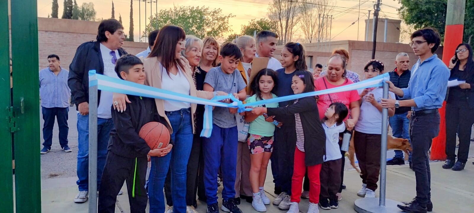 CHIMBAS: un nuevo polideportivo fue inaugurado por la Intendenta Daniela Rodríguez