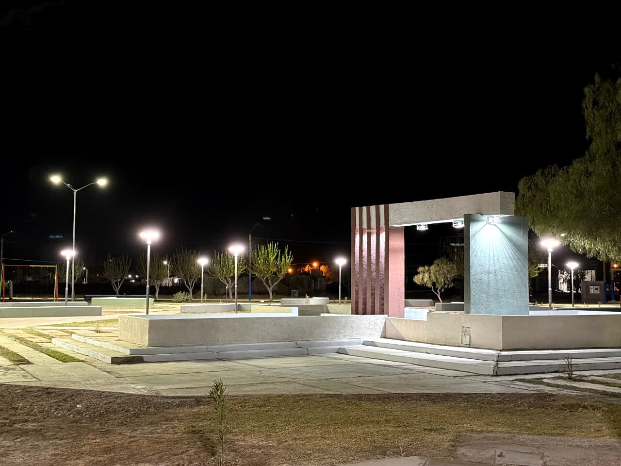 plaza Santa Rosa de Lima de Las Chacritas-1.jpeg plaza Santa Rosa de Lima de Las Chacritas-1.jpeg