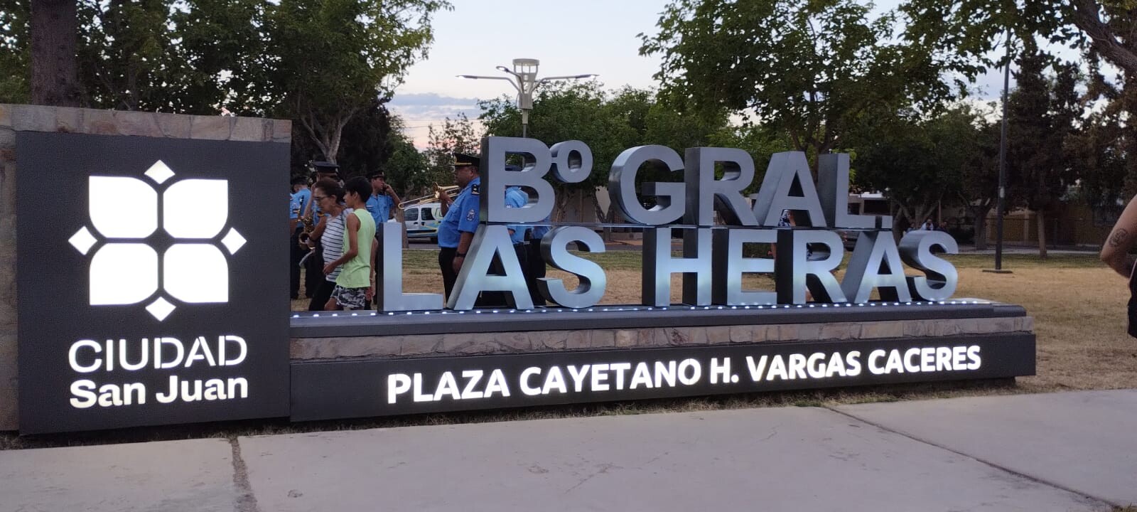 plaza-cayetano-11.jpeg