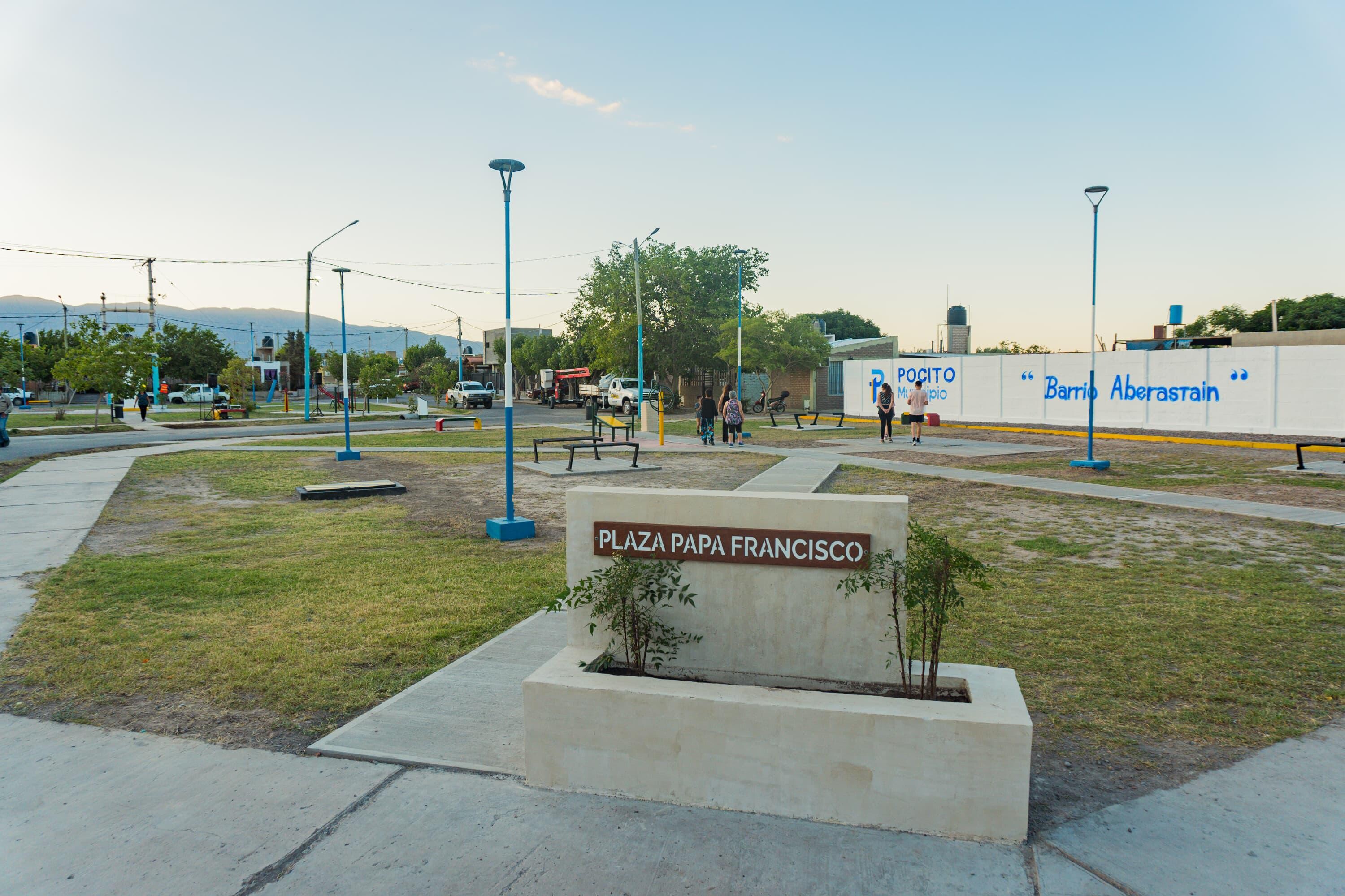 plaza-papa-francisco-2.jpeg