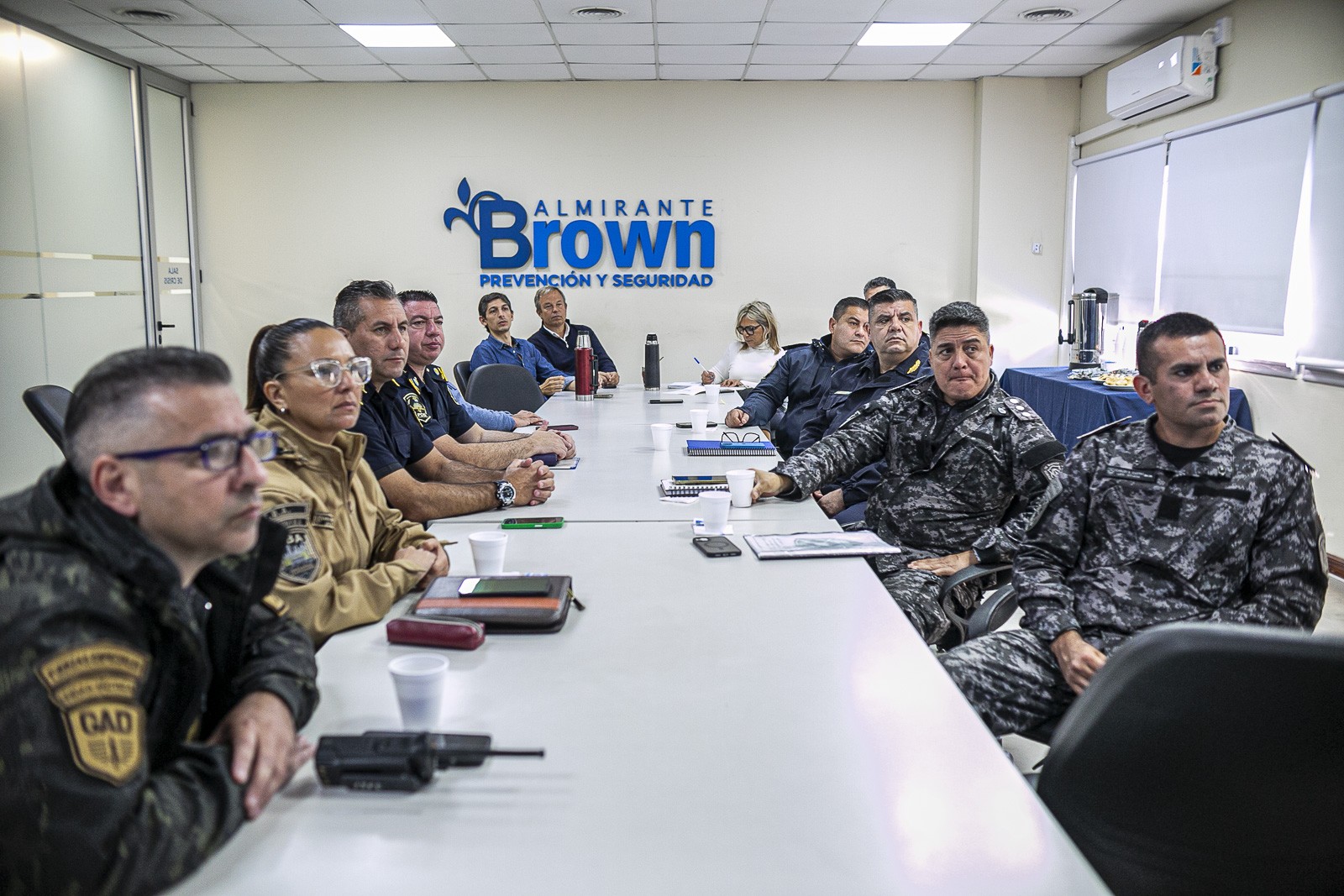 policía1 (2) (1).jpg policía1 (2) (1).jpg