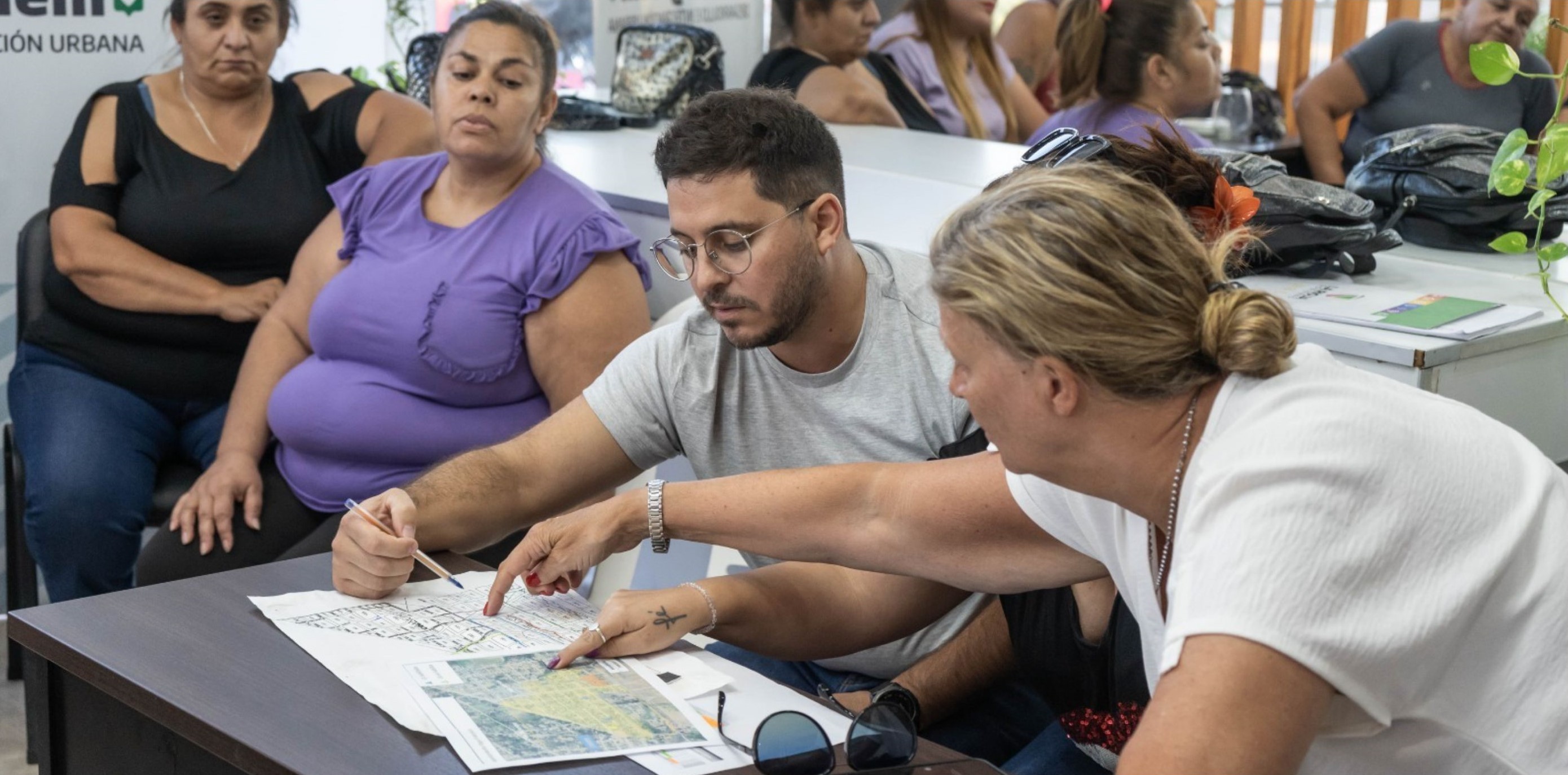 pp3.jpg El Gobierno y EDELaR Articulan Acciones En El Este Capitalino